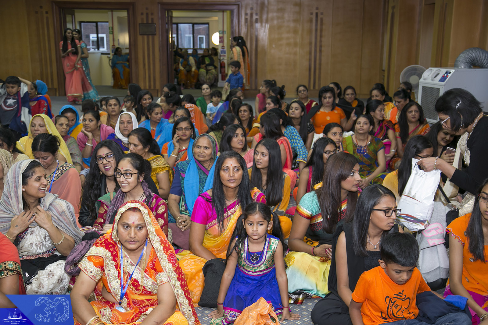 75 copy - ©1987-2017 SKS Swaminarayan Temple East London